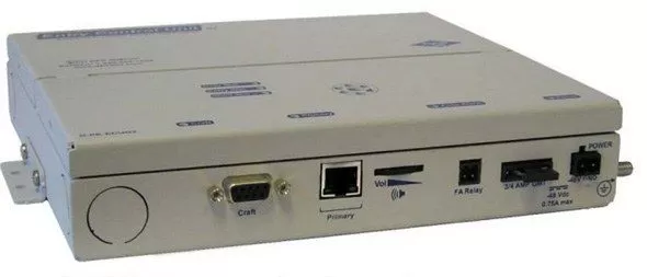 /products/access-control/d-pk-ecug4/media/back-panel-960.webp